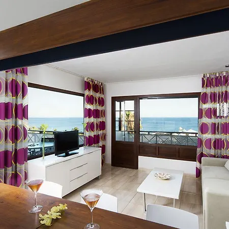 Hotel apartamentowy R2 Bahia Kontiki 4*