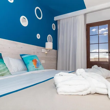 R2 Bahia Kontiki Apart Otel Puerto del Carmen (Lanzarote)