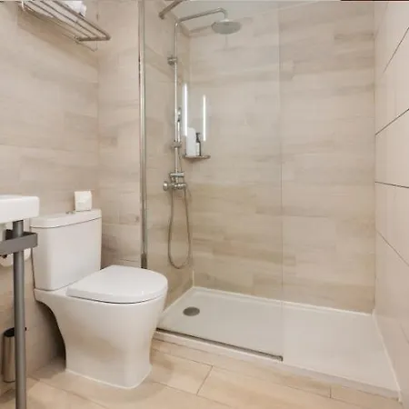 R2 Bahia Kontiki アパートホテル 4*
