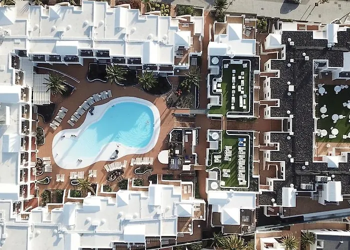 R2 Bahia Kontiki Apart Otel Puerto del Carmen (Lanzarote)