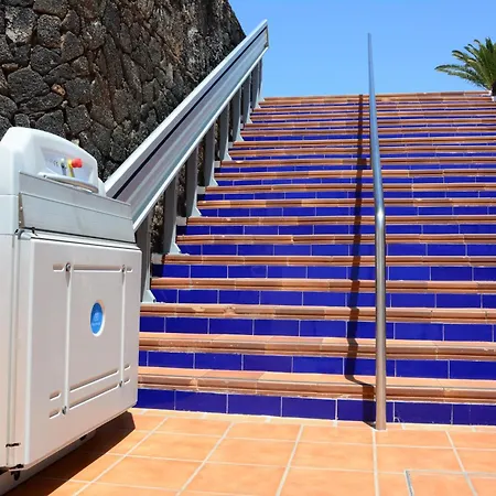 R2 Bahia Kontiki 4* פוארטו דל כרמן