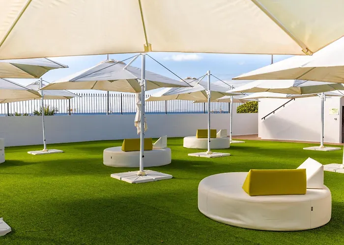 R2 Bahia Kontiki Apart Otel Puerto del Carmen (Lanzarote)