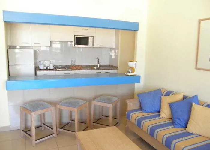 Apart Otel R2 Bahia Kontiki 4*